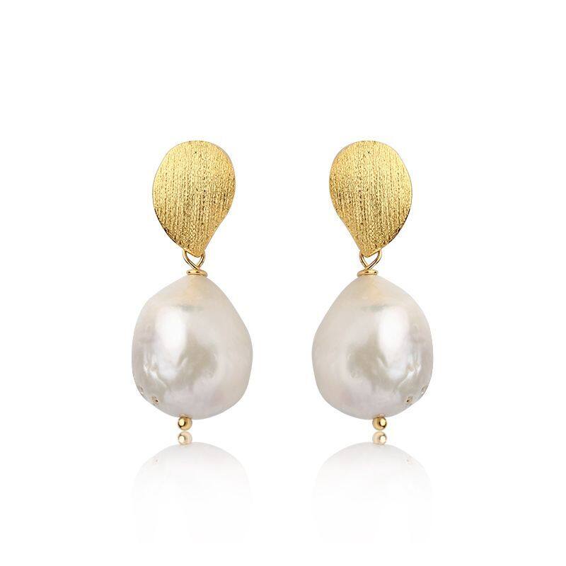 Sterling Silver Classic  Baroque Pearl Earrings Stud