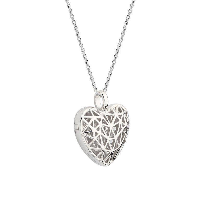 necklace locket heart