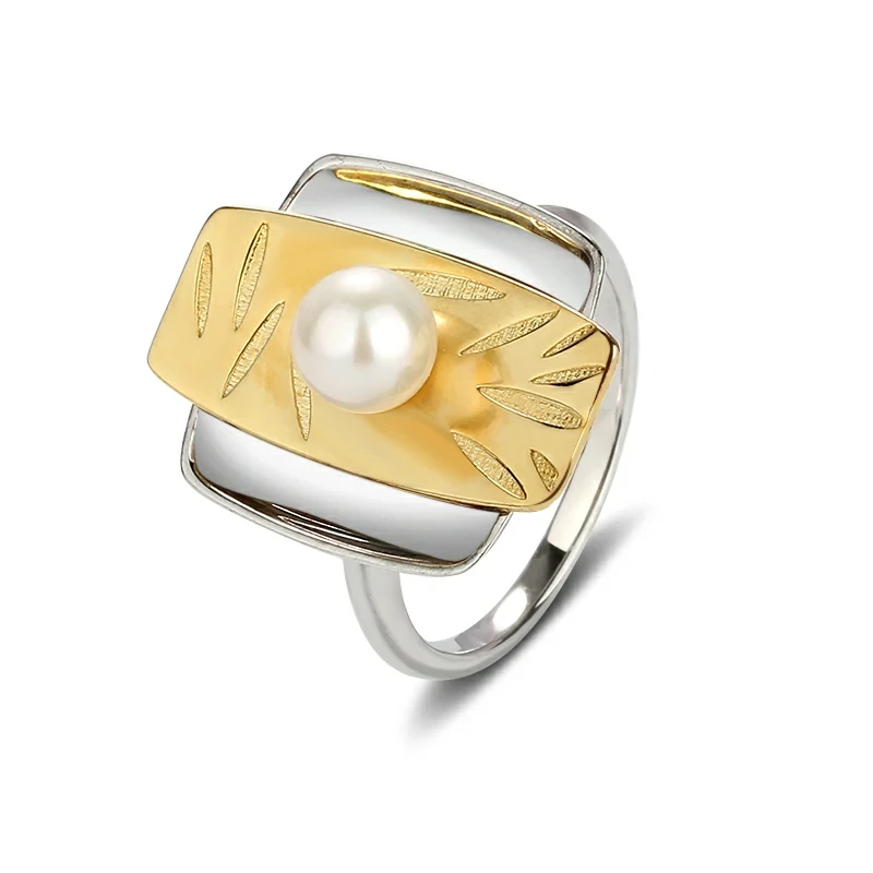 925 Sterling Silver And Gold Plated Pearl Ring