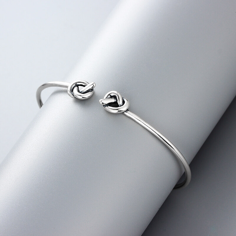 925 Sterling Silver Open Knot Bangle